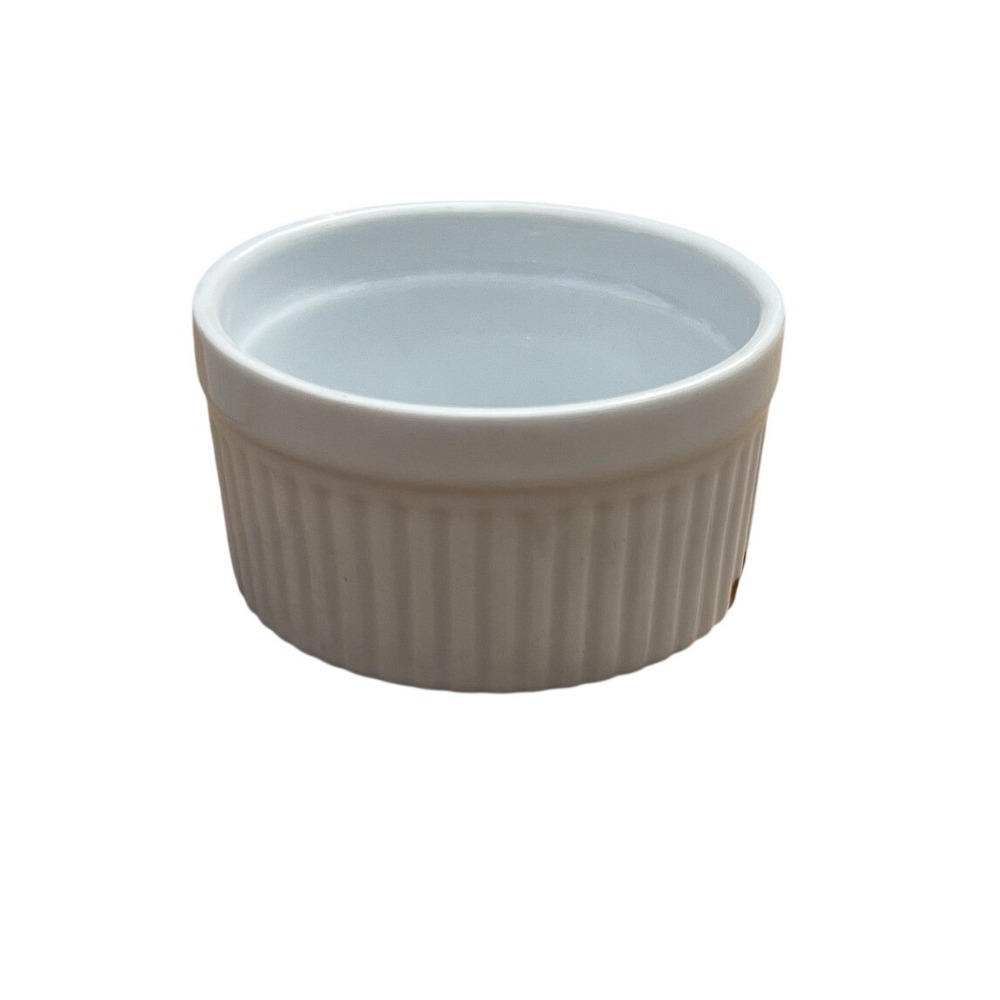 HIC Earthenware White Ramekins Set of 2 Souffle Custard Baking Bowls Oven Safe